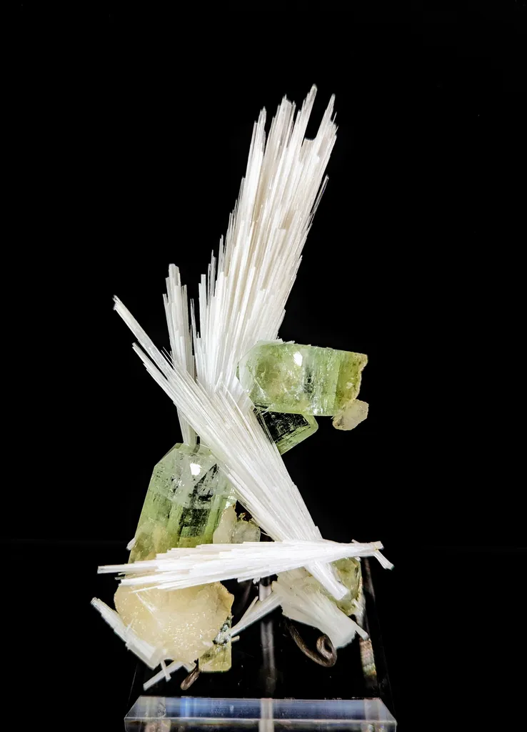 Apophyllite, Scolecite from India, Maharashtra, Nashik Division, Jalgaon District image