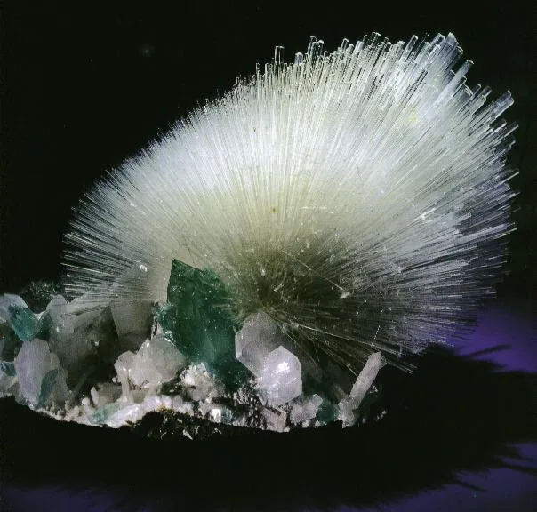 Apophyllite image
