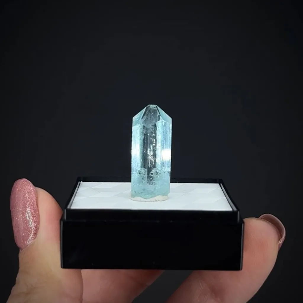Aquamarine - image 3
