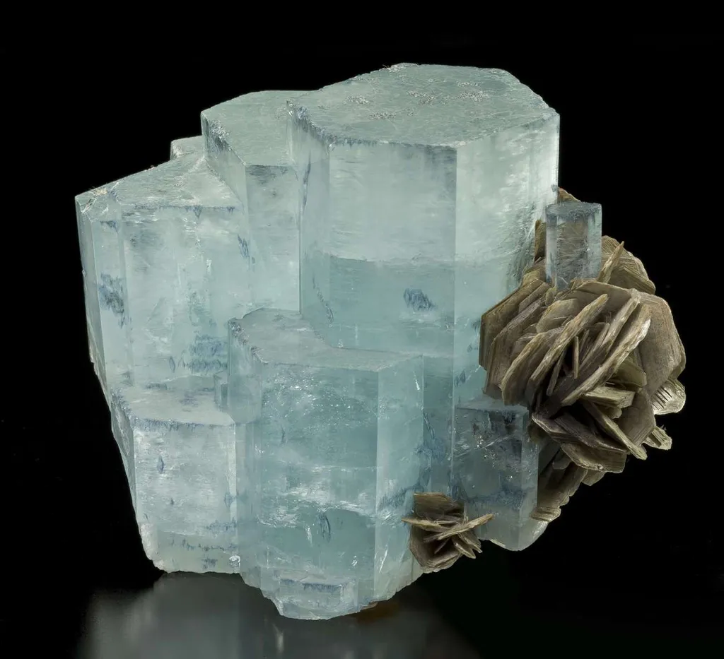 Aquamarine - image 4