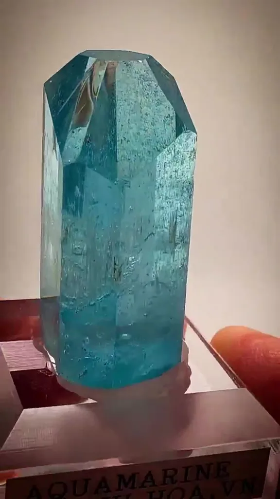 Aquamarine - image 3