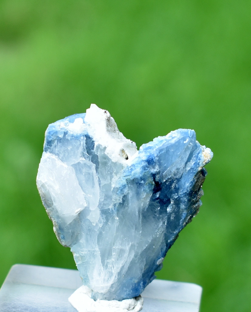 Aquamarine - image 5