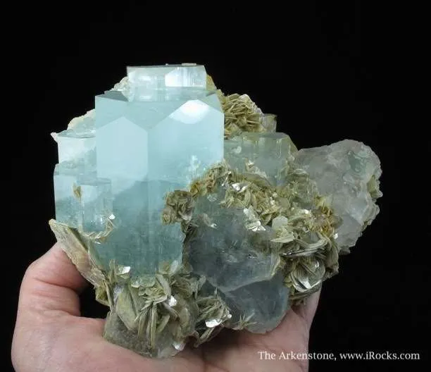 Aquamarine and Fluorite on Muscovite image
