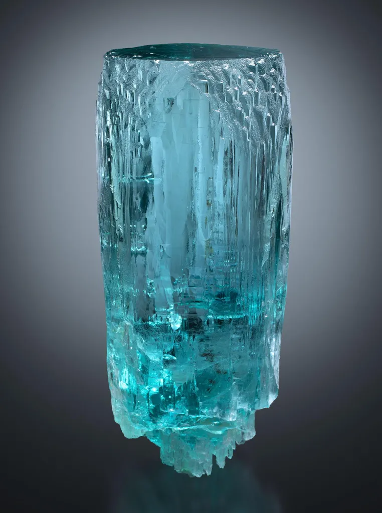 Aquamarine, Beryl image