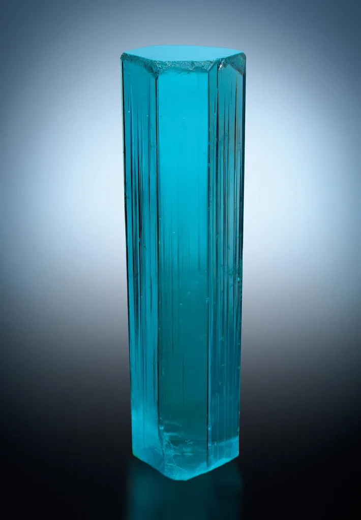 Aquamarine, Beryl image