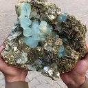 Aquamarine cluster specimen - image 2