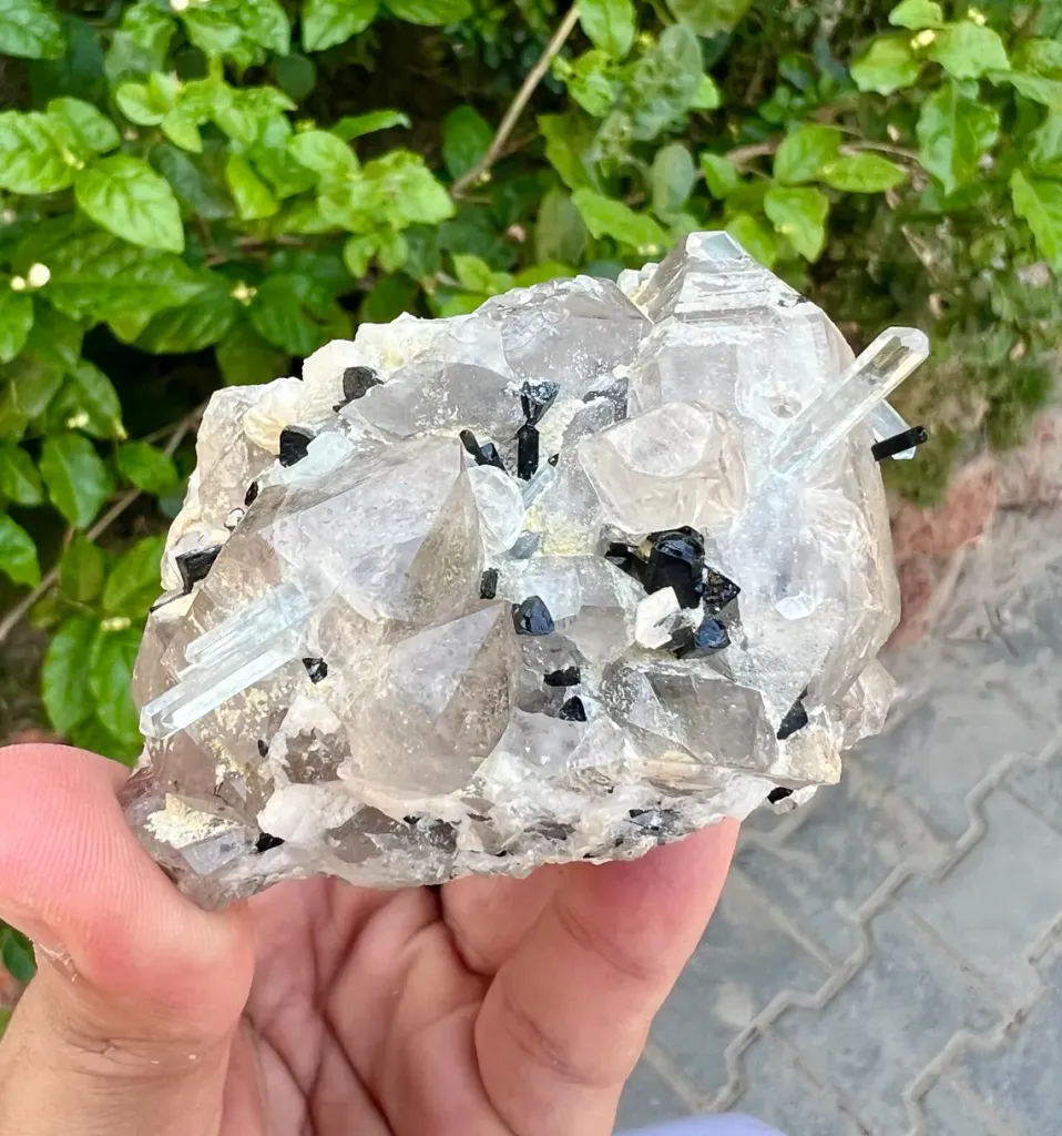 Aquamarine combine Topaz Quartz and Tourmaline from Pakistan - image 7