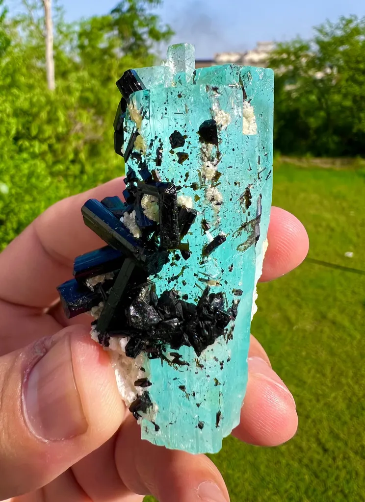 Aquamarine combined tourmaline mica - image 4