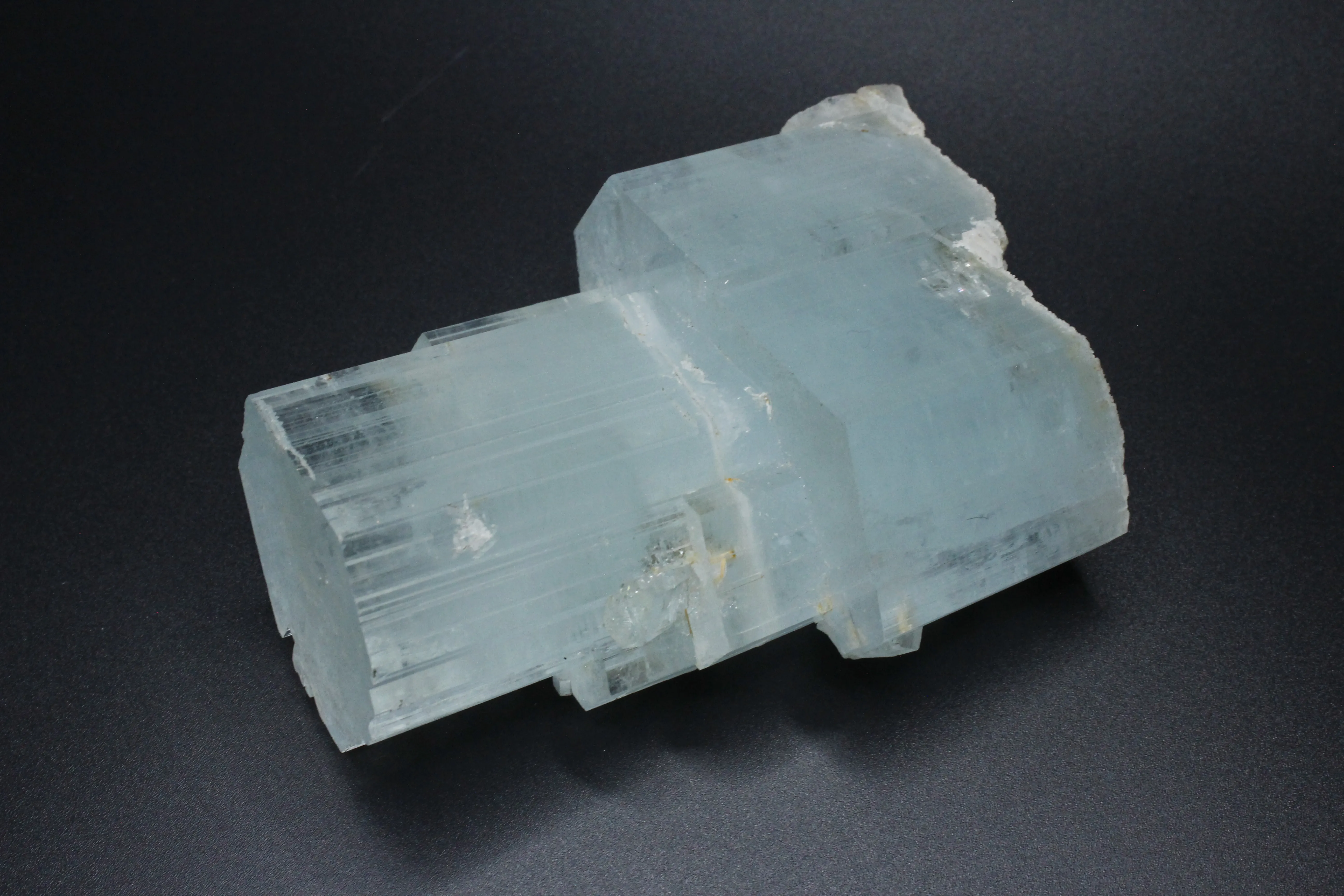 Aquamarine crystal - image 1