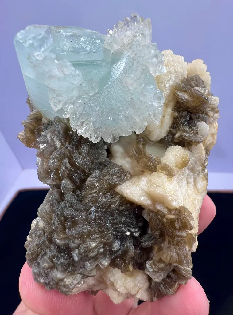 Aquamarine - image 2