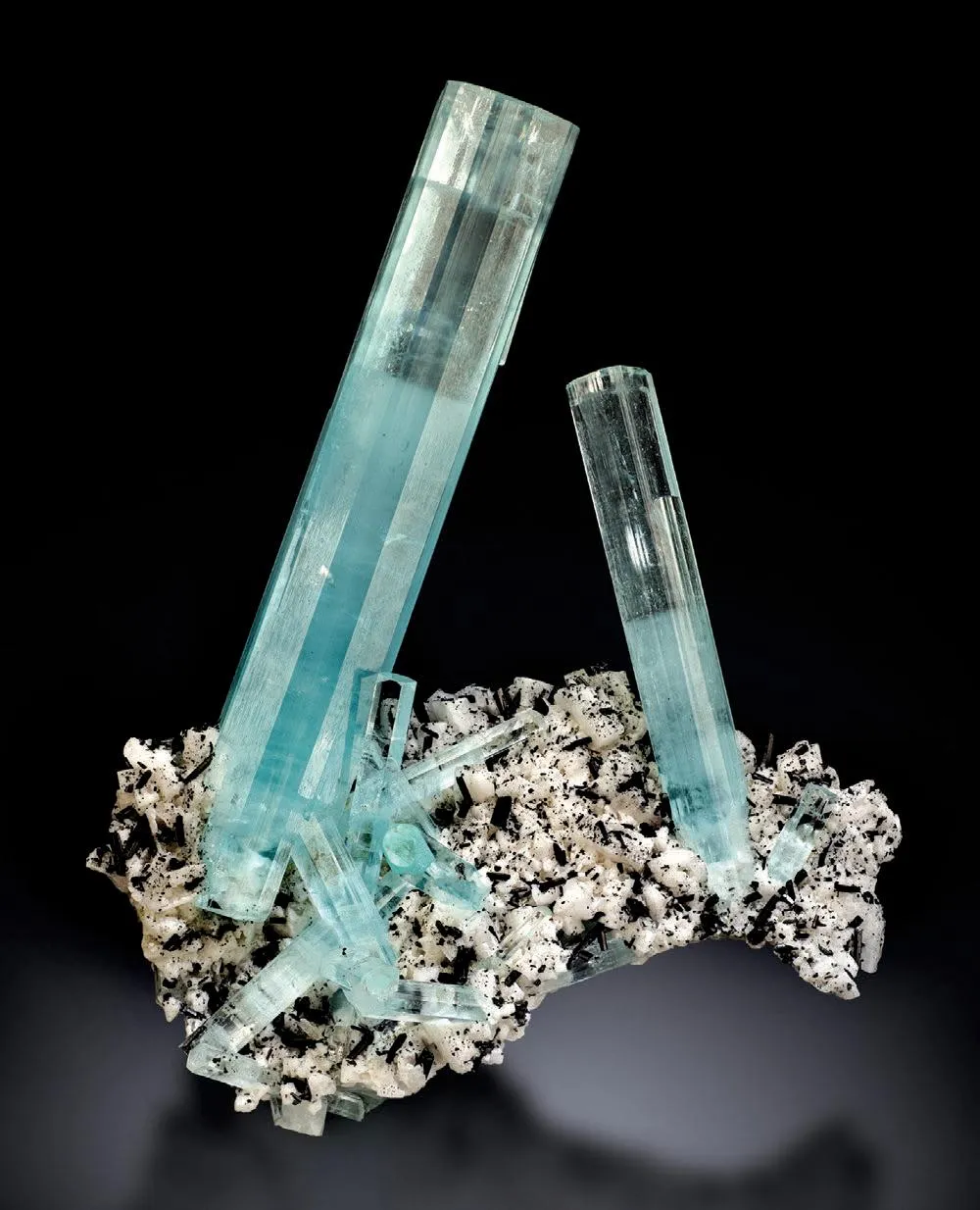 Aquamarine, Feldspar, Schorl - image 1