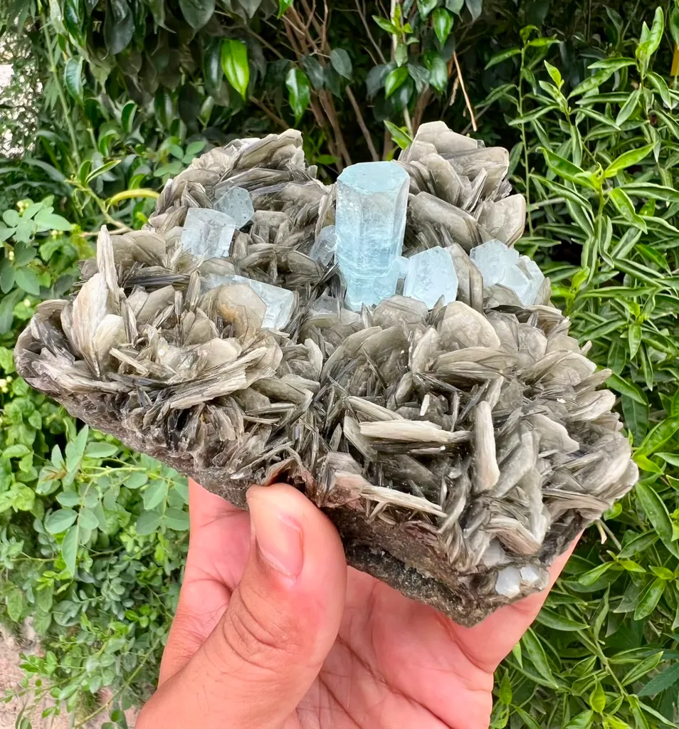 Aquamarine - image 4