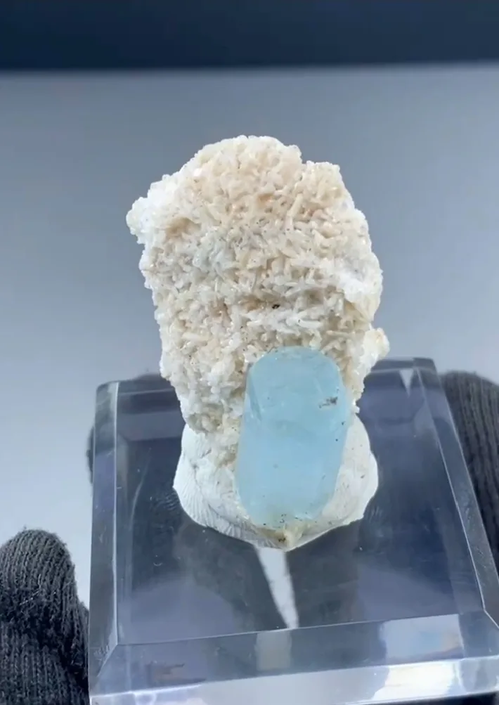 Aquamarine from Alchuri, Shigar Valley, Shigar District, Gilgit-Baltistan, Pakistan - image 2