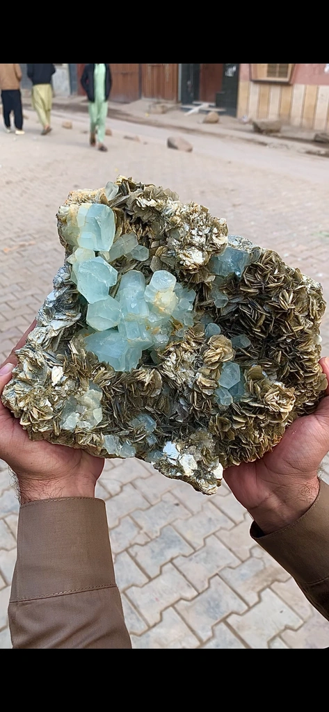 Aquamarine from Aliabad, Nagar District, Gilgit-Baltistan, Pakistan image