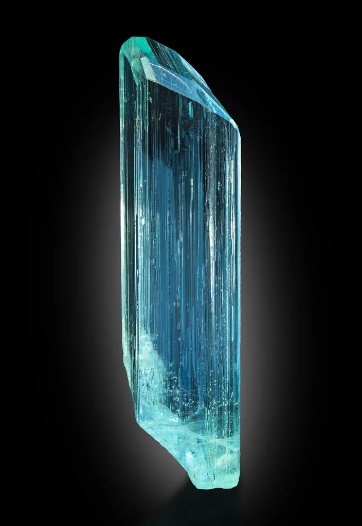 Aquamarine from Brazil, Minas Gerais, Medina image