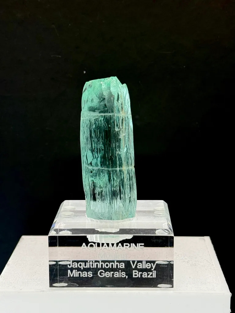 Aquamarine from Brazil, Minas Gerais, Medina image