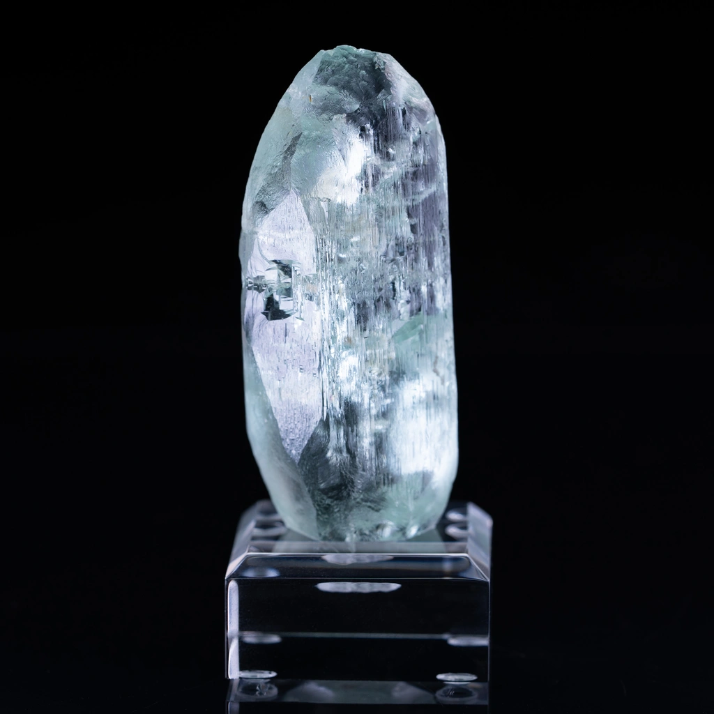 Aquamarine from Medina, Minas Gerais, Brazil - image 8