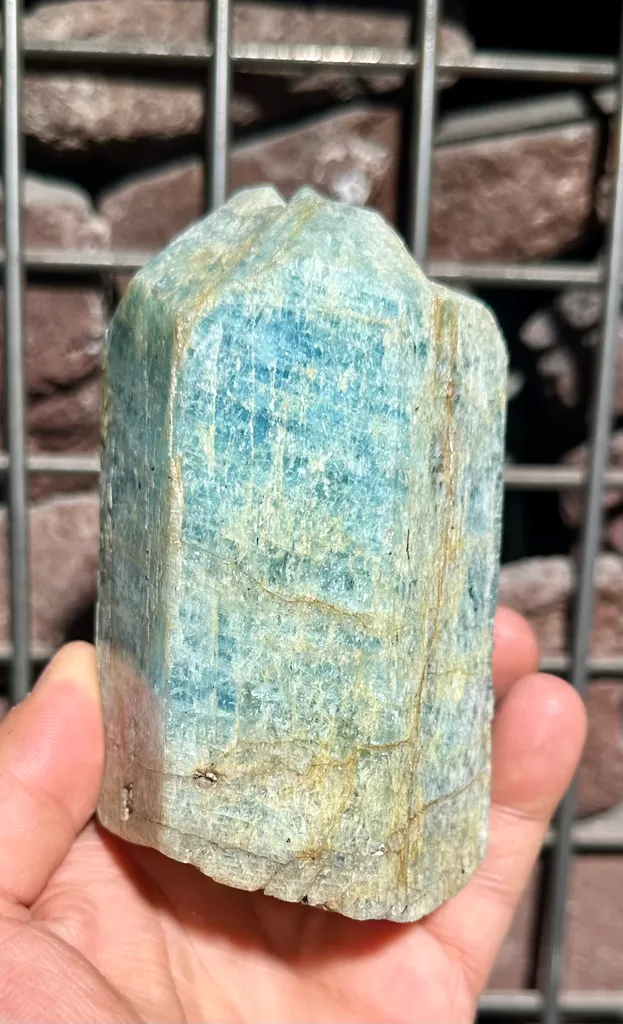 Aquamarine from Mozambique, Zambezia Province, Alto Ligonha Pegmatite Field image