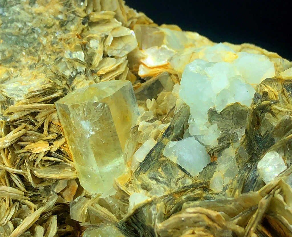 Aquamarine from Nagar, Nagar District, Gilgit-Baltistan, Pakistan - image 3