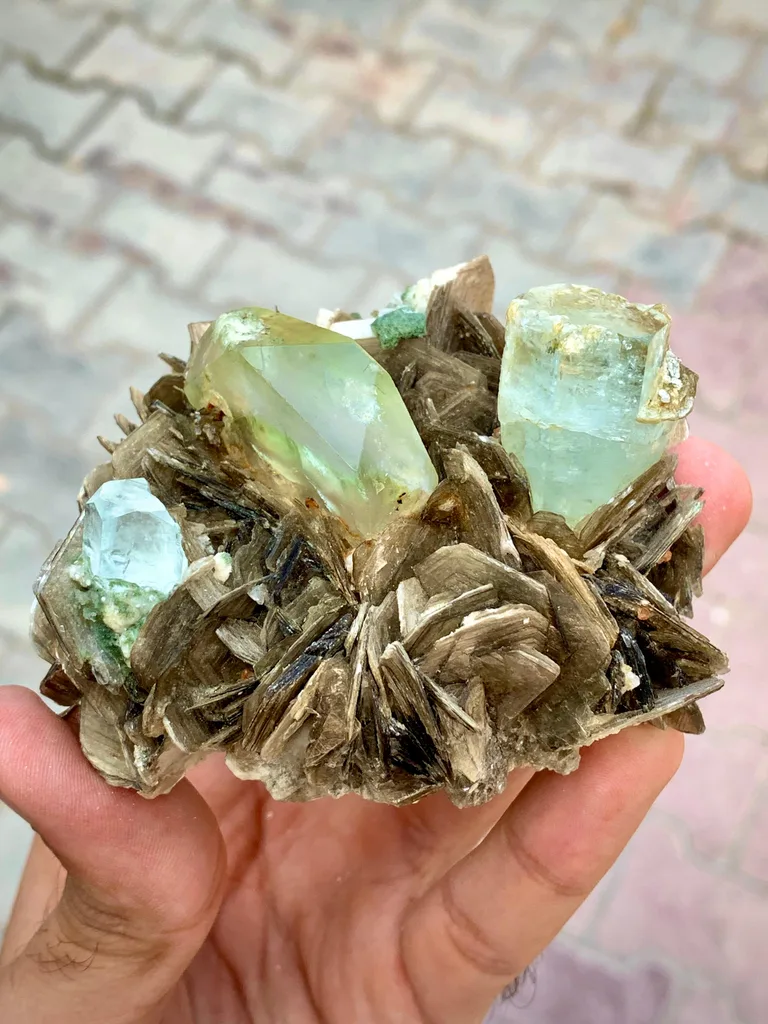 Aquamarine from Nagar, Nagar District, Gilgit-Baltistan, Pakistan - image 3
