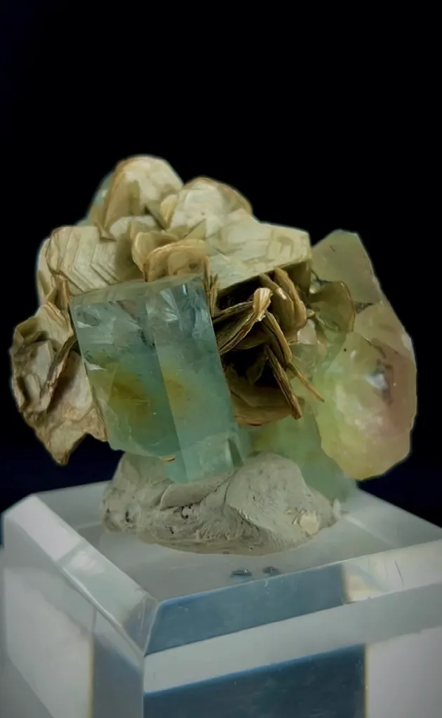 Aquamarine from Pakistan - image 6