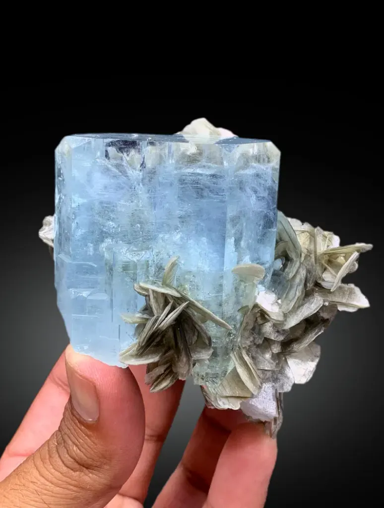 Aquamarine from Pakistan image