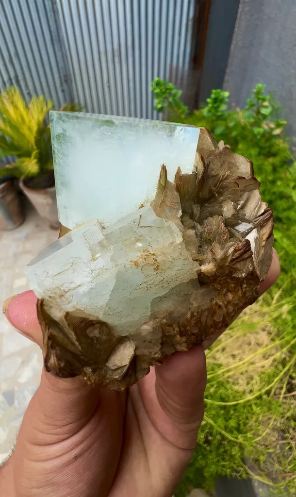 Aquamarine from Pakistan image