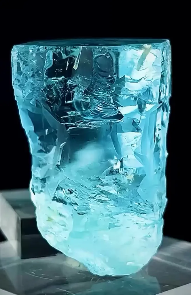 Aquamarine from Pakistan - image 9