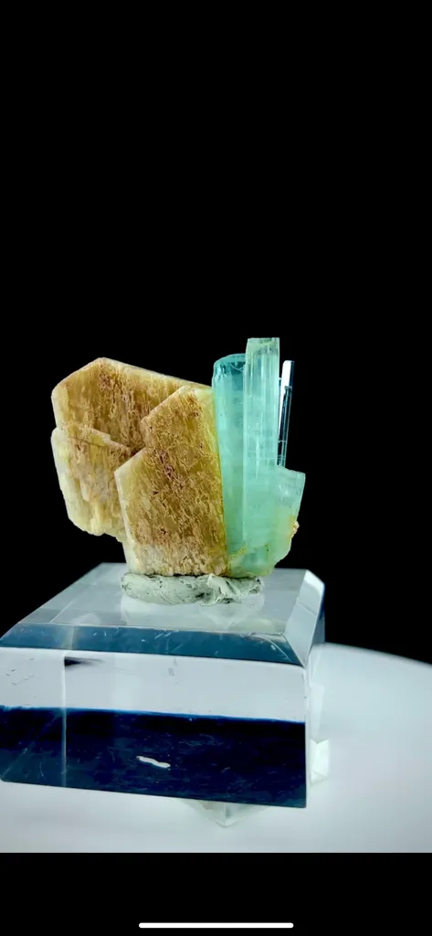 Aquamarine from Pakistan - image 6