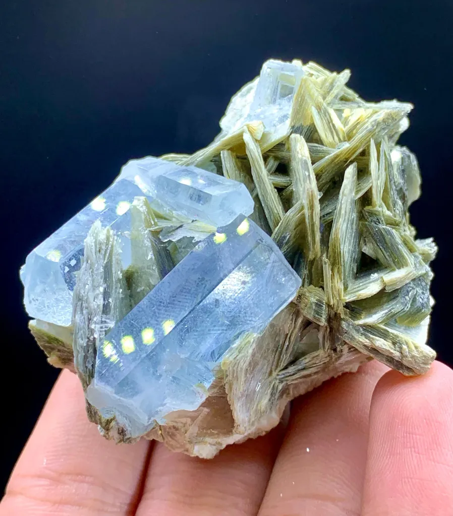 Aquamarine from Pakistan - image 2