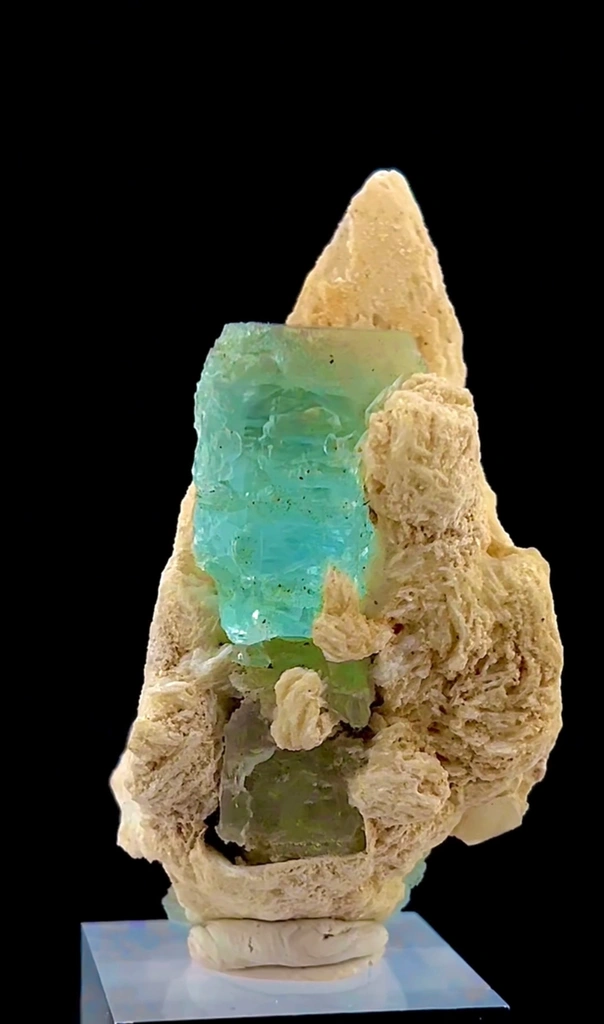 Aquamarine from Pakistan - image 4