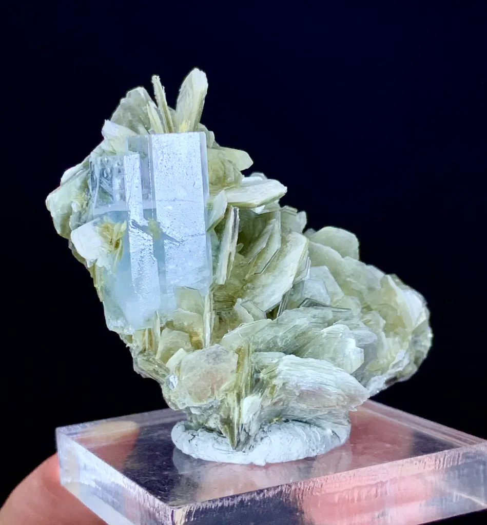 Aquamarine from Pakistan - image 7