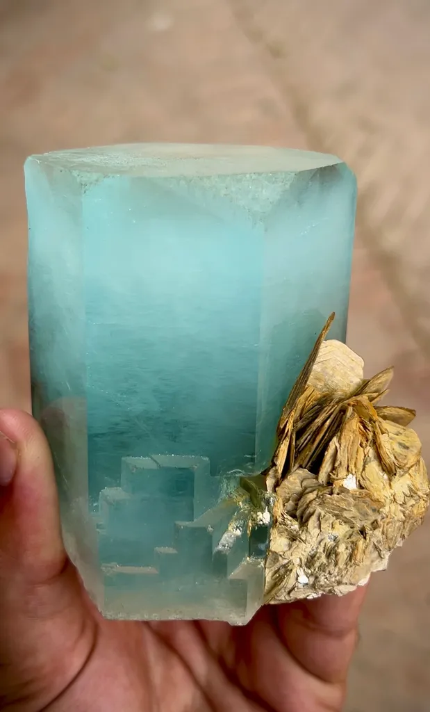 Aquamarine from Pakistan - image 3