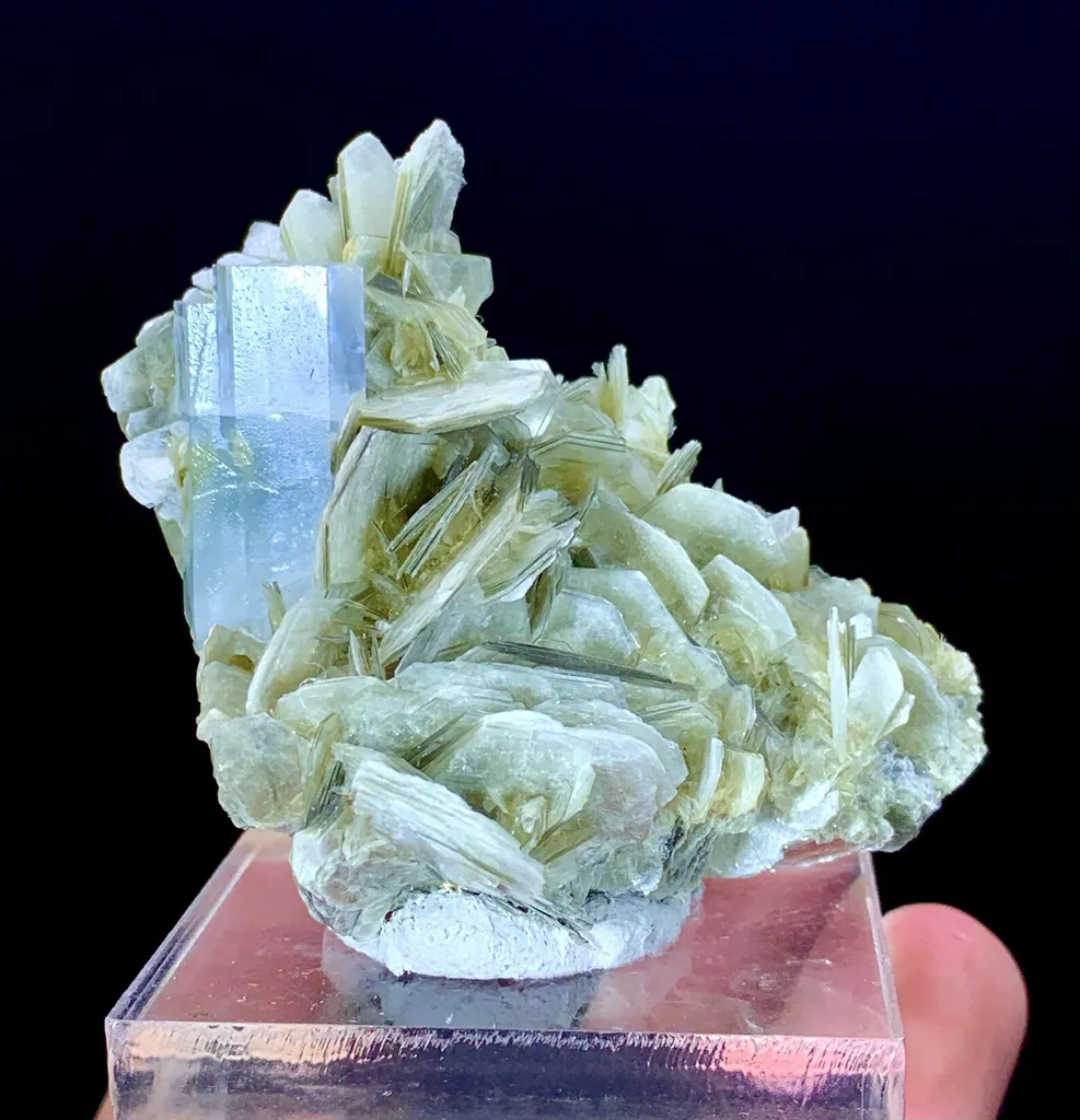Aquamarine from Pakistan - image 3