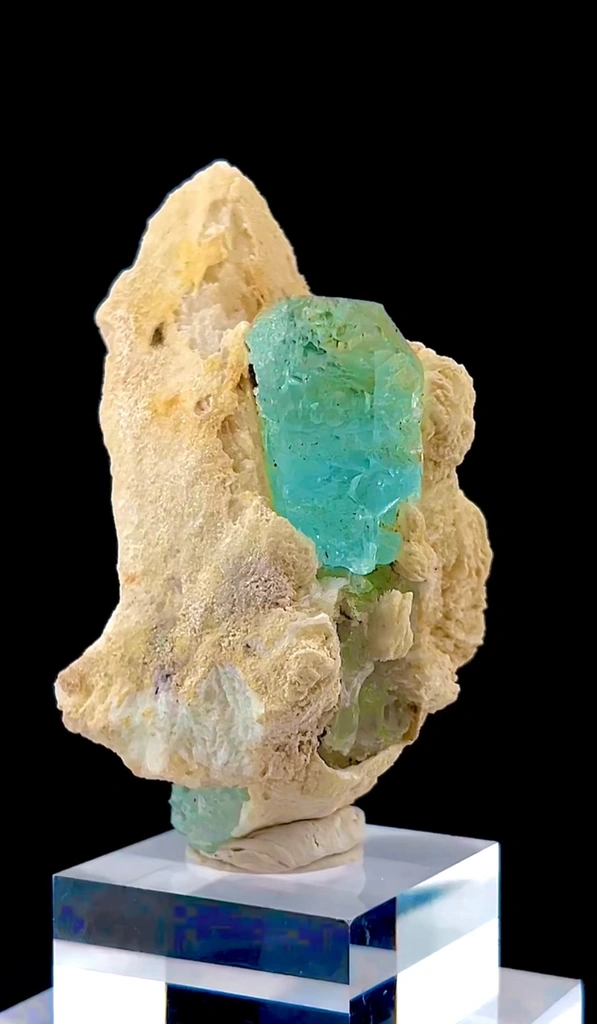 Aquamarine from Pakistan - image 6