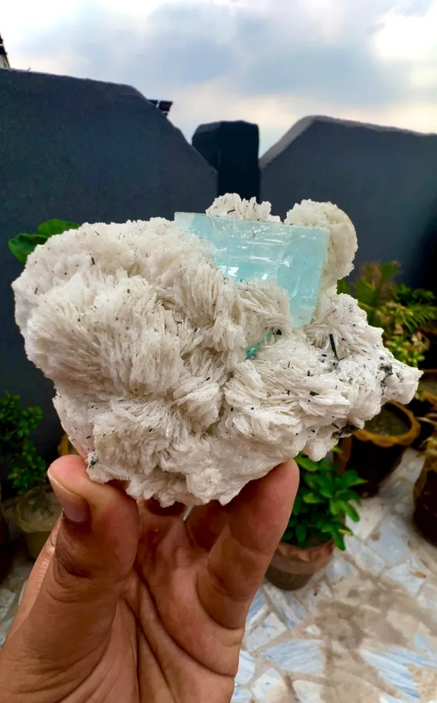 Aquamarine from Pakistan image