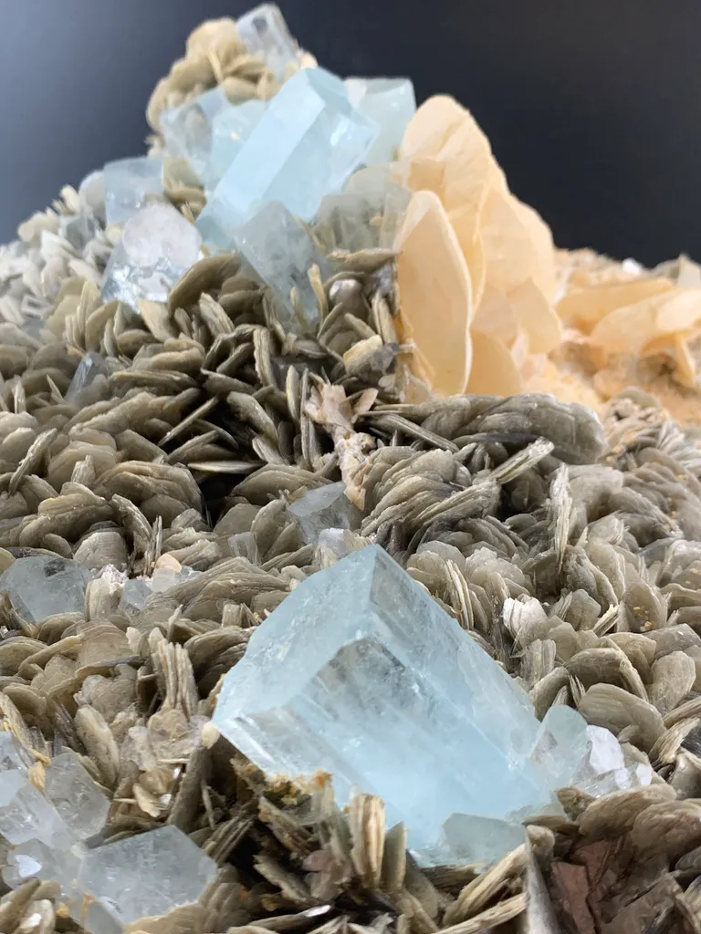 Aquamarine from Pakistan - image 4