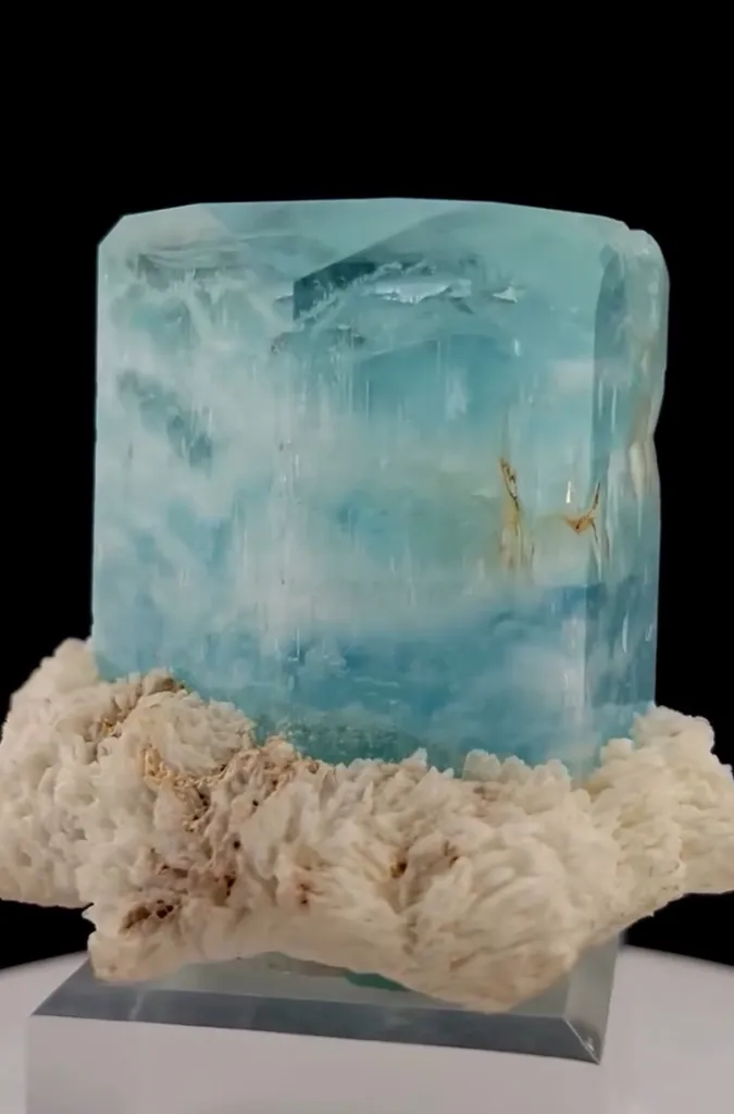 Aquamarine from Pakistan - image 4