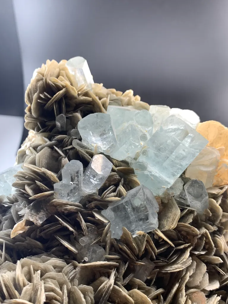 Aquamarine from Pakistan - image 8