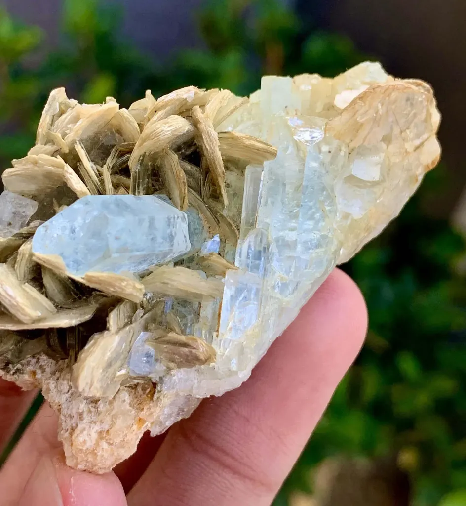 Aquamarine from Pakistan - image 6