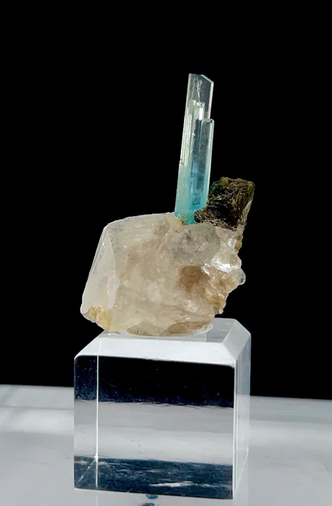 Aquamarine from Pakistan - image 5