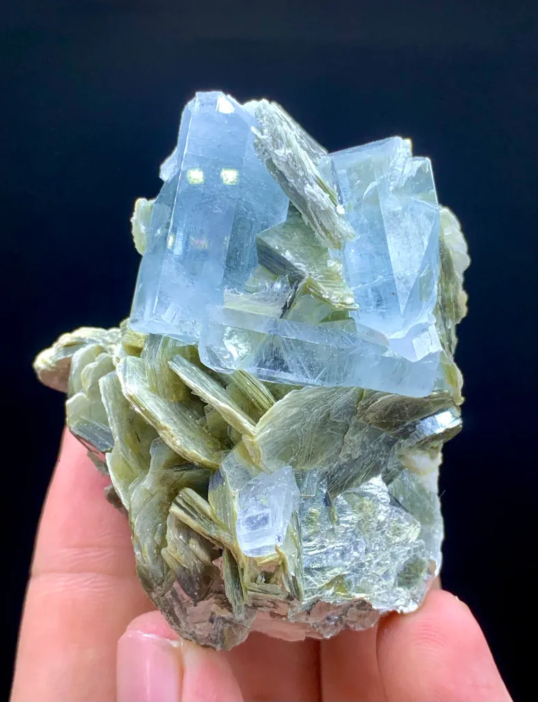 Aquamarine from Pakistan - image 6
