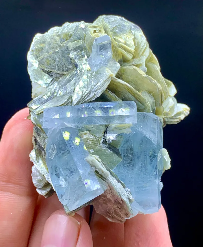 Aquamarine from Pakistan - image 10