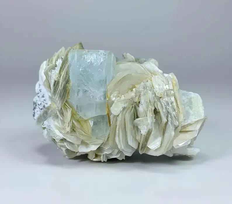 Aquamarine from Pakistan image