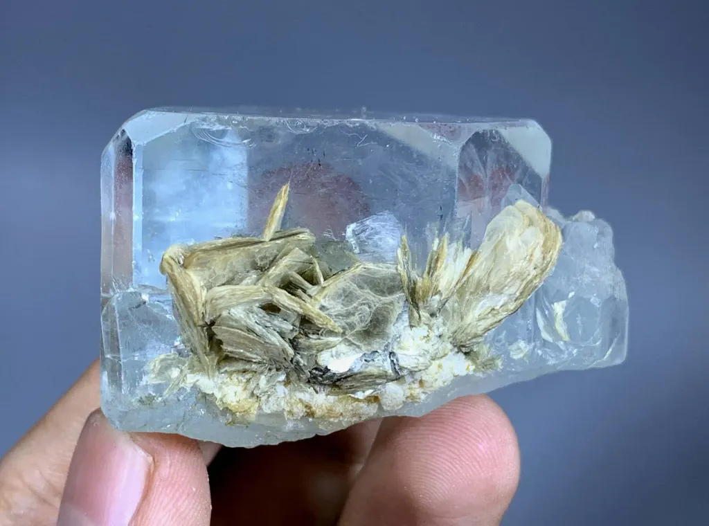 Aquamarine from Pakistan - image 7
