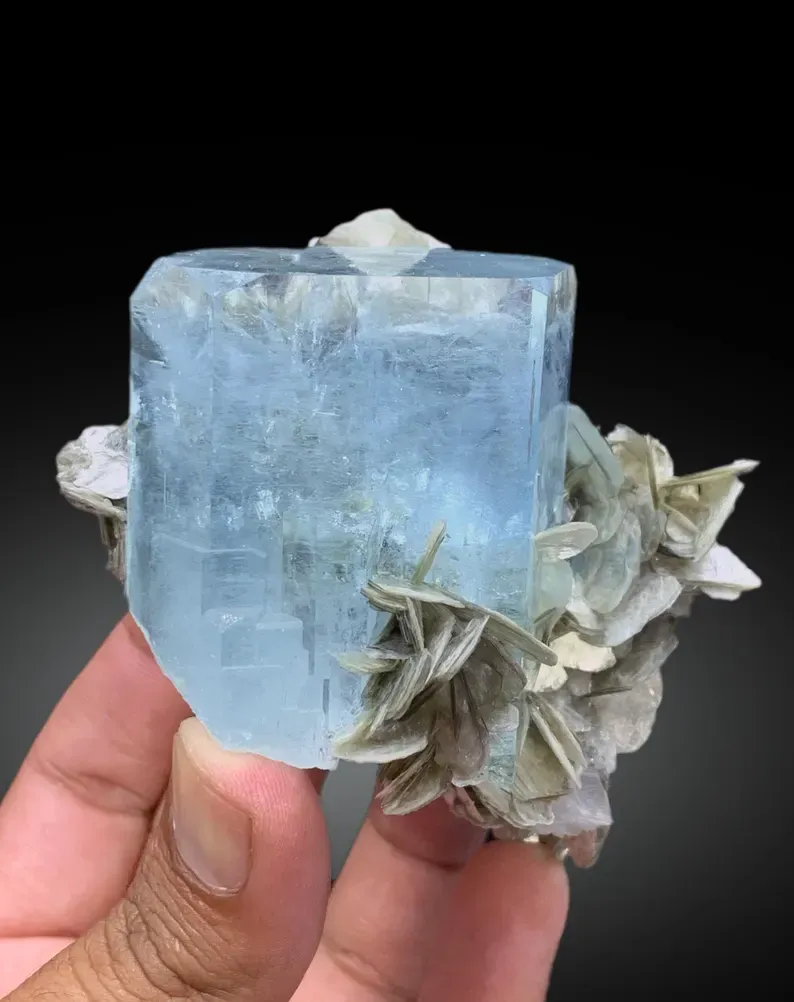 Aquamarine from Pakistan - image 4