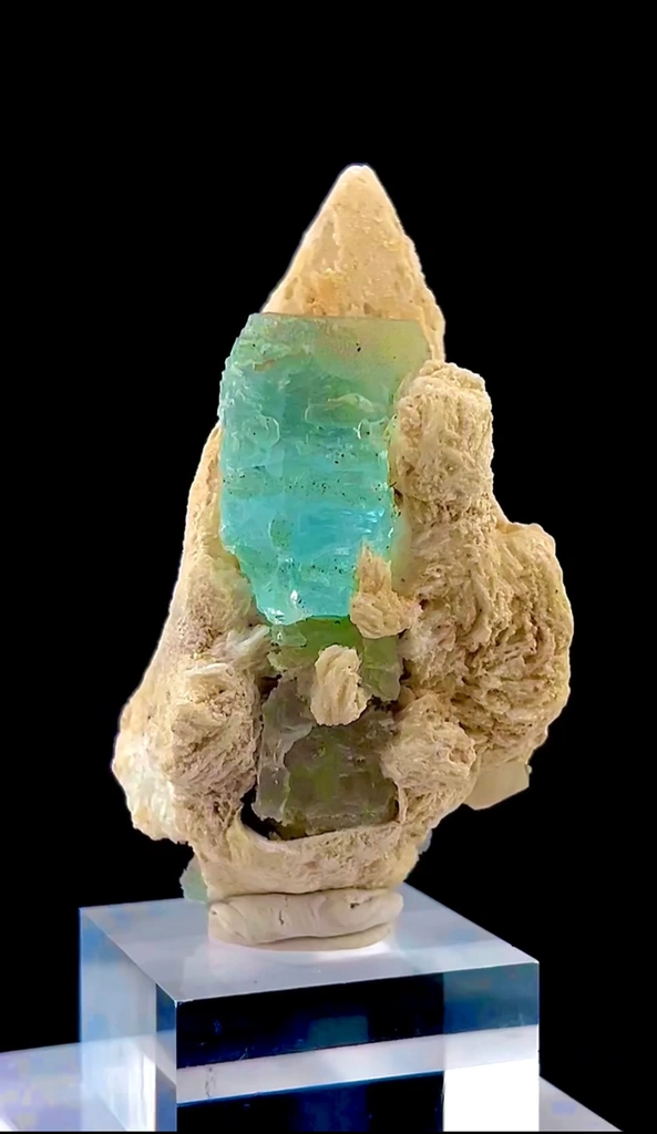 Aquamarine from Pakistan - image 8