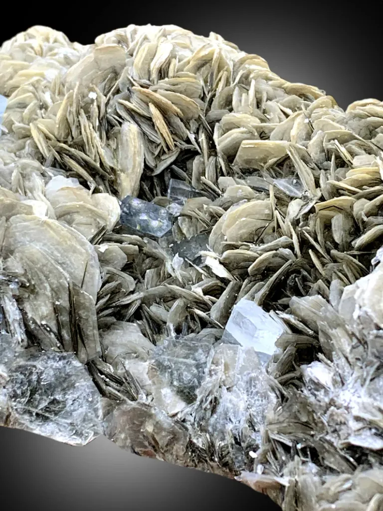 Aquamarine from Pakistan - image 7