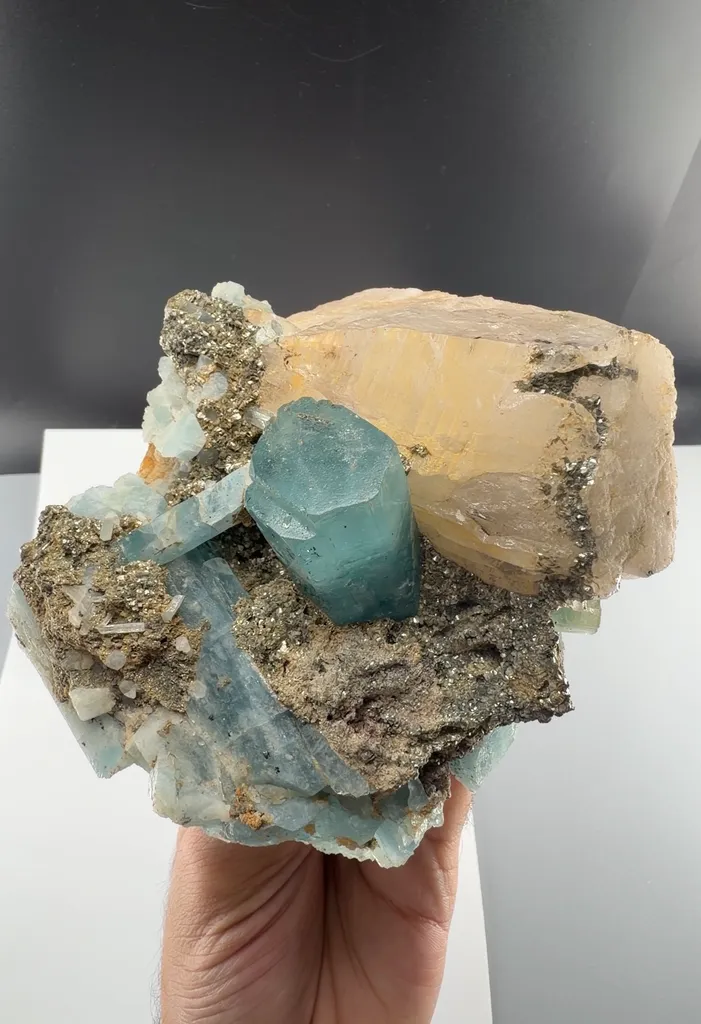 Aquamarine from Pakistan - image 3
