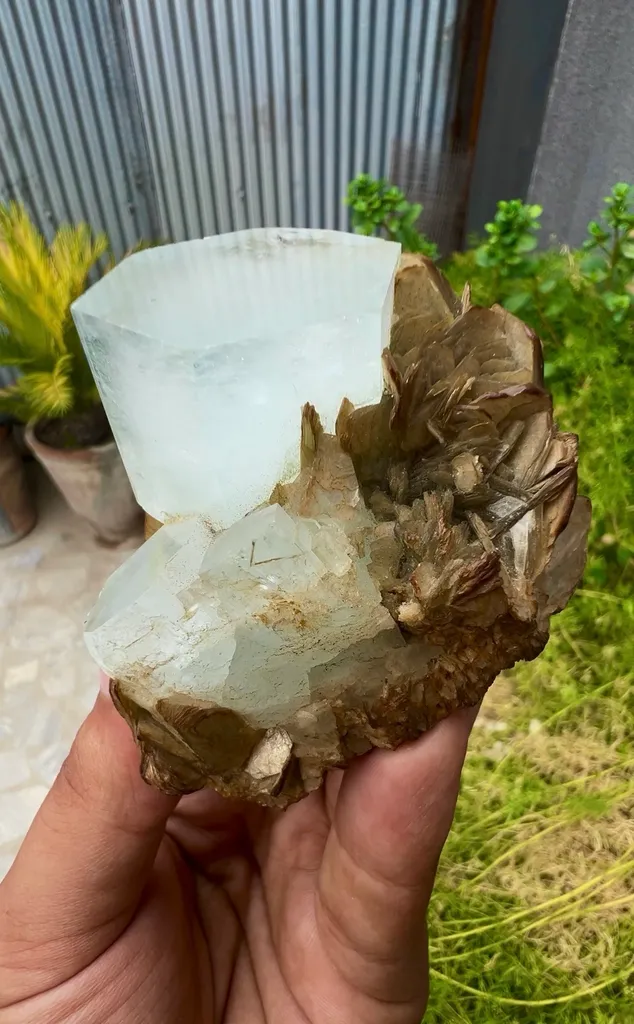 Aquamarine from Pakistan - image 7